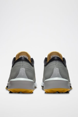 Nike Air Zoom Infinity Tour NEXT% 2 - Blanc et argenté