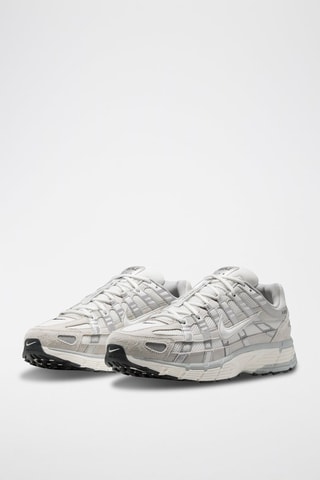 Nike P-6000 Pegasus en cuir - Blanc