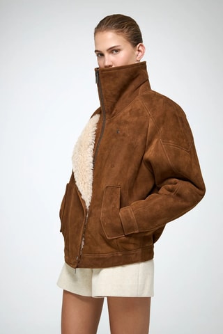 Casaco oversized em shearling - Castanho-claro