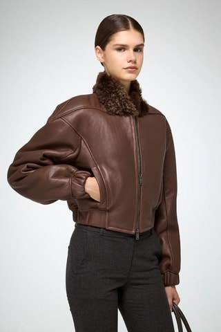 Casaco regular em shearling - Castanho
