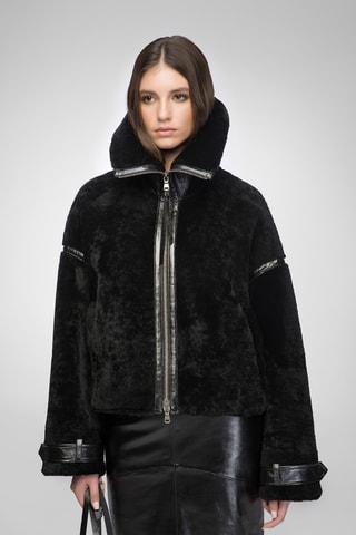 Casaco regular em shearling - Preto