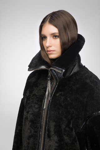 Casaco regular em shearling - Preto