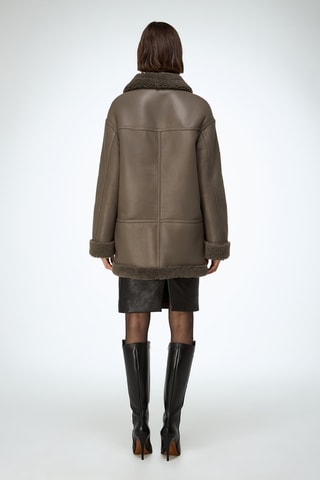 Casaco relaxed em shearling - Bege