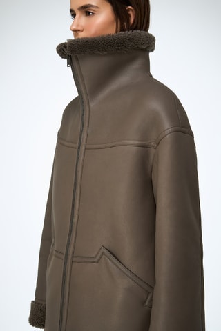 Casaco relaxed em shearling - Bege