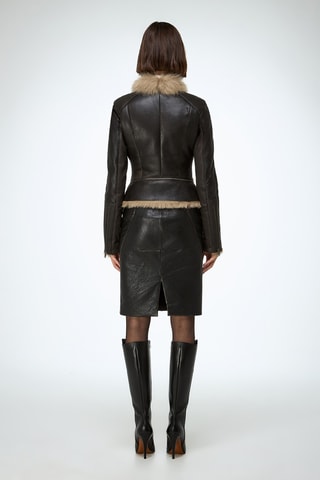 Casaco slim em shearling - Castanho-escuro