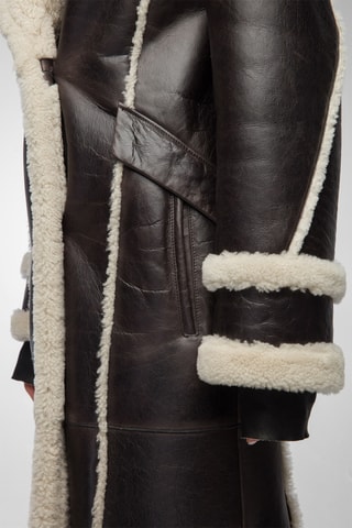 Sobretudo oversize em shearling - Preto