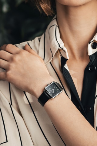 Set Leren Quartz Horloge en Open Armband Night Voyage