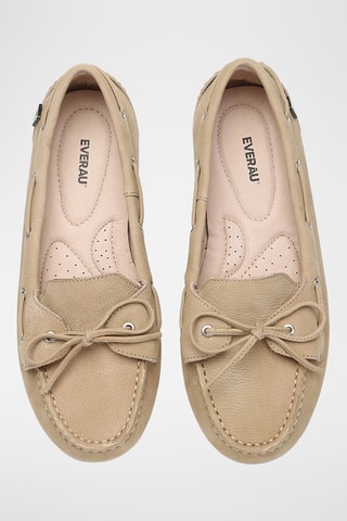 Chaussures bateau en cuir suédé Monty - Beige