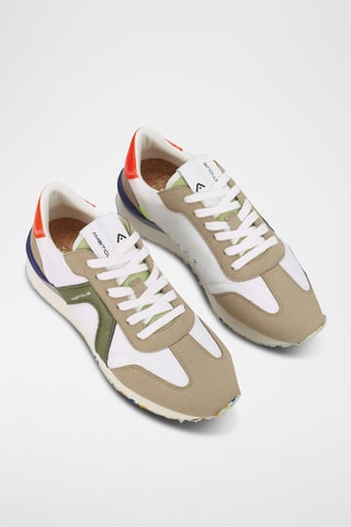Sneakers - Beige - Beige en wit