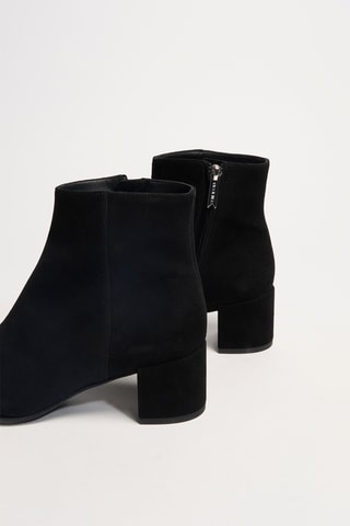 Nubuck Enkellaarzen Astrid - Zwart