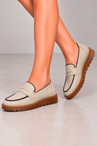 Mocasines de piel de cuña - Beige