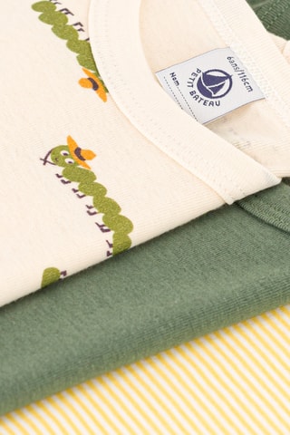 3 camisetas - Verde