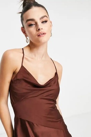 Asymmetrische mouwloze jurk - Bruin