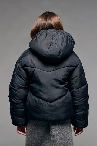 Anorak con capucha - Negro