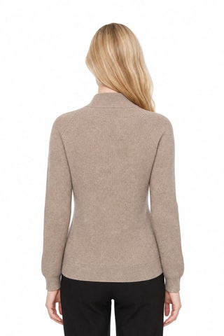 Jersey 100 % cachemir - Cuello alto. - Marrón