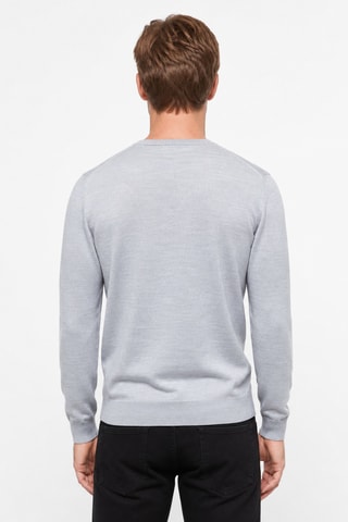 Jersey 50 % lana y 50 % acrílico - Cuello de pico. - Gris