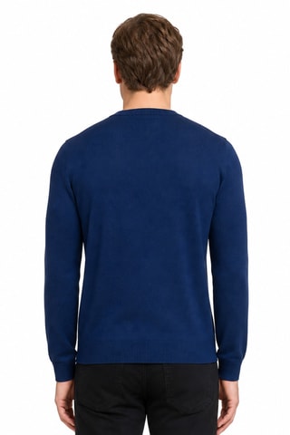 Jersey 50 % lana y 50 % acrílico - Cuello de pico. - Azul marino