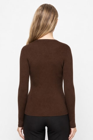 Jersey 100% cachemir ultrafino 2/60 - Cuello de pico. - Marrón