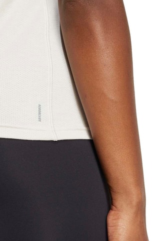 T-shirt d’entraînement regular Essentials - Ecru