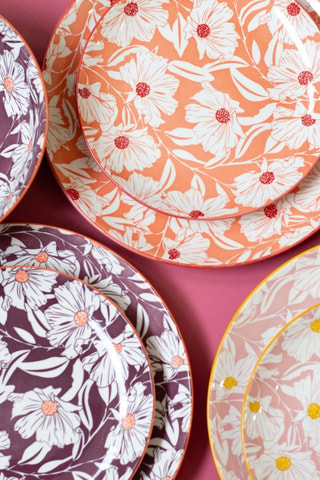 6 assiettes plates en porcelaine - 20,3 cm