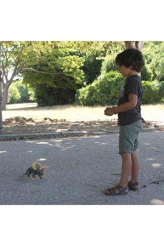 Tricératops radiocommandé - Dès 4 ans - 5 km/h