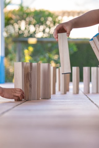 Giant Tumble Tower en bois - 61 pièces - Dès 4 ans
