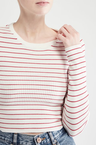 Pull - Blanc et rouge
